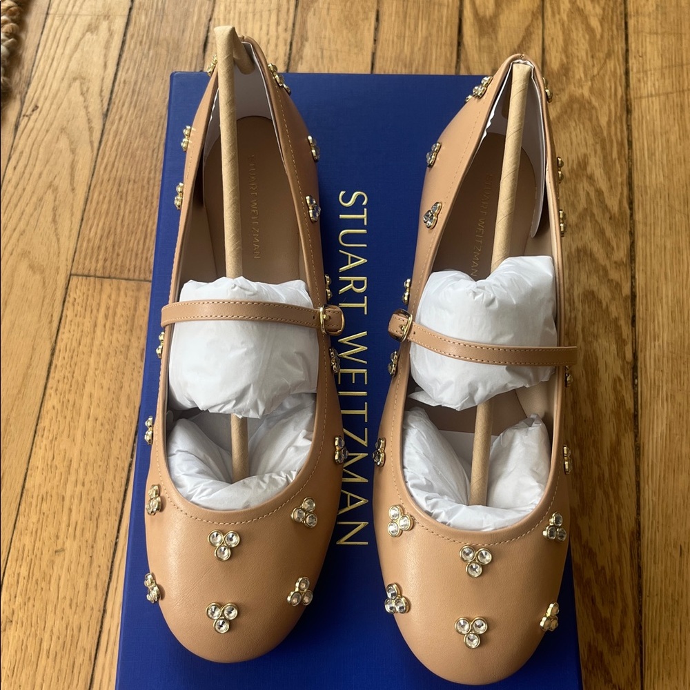 ‼️LIMITED TIME SALE ‼️Stuart weitzman Tammy crystal flats - new with box - Picture 3 of 7